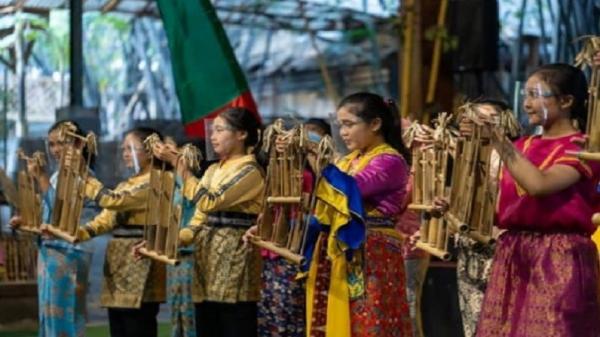 WhatsApp Image 2022 10 02 At 09 26 28 Angklung menjadi alat musik tradisional di Jawa Barat terdaftar sebagai Karya Agung Warisan Budaya Lisan dan Nonbendawi Manusia dari UNESCO (Foto: Instagram/angklungudjo)