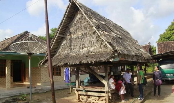 Rumah dhurung Bawean. (foto: kemendikbud).