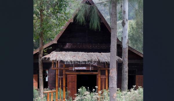 rumah suku tengger (foto: pronolinggo).