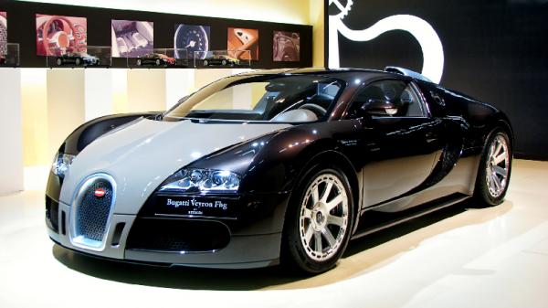 Mobil Bugatti Veyron 16.4 Milik Bryan “Birdman” Wi Mobil Bugatti Veyron 16.4 Milik Bryan “Birdman” Williams