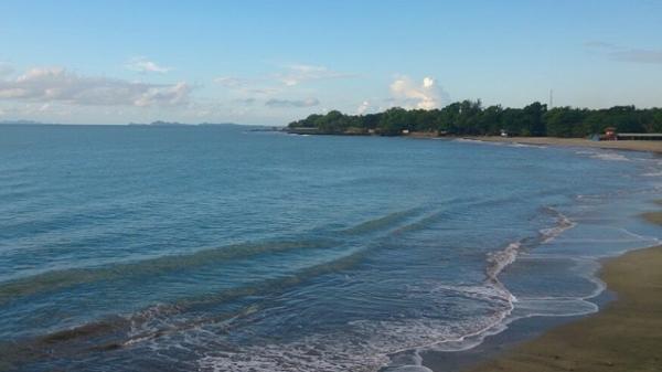 Pantai Pangelek Pangandaran. (FOTO: ISTIMEWA)