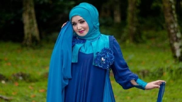 EVIE TAMALA Evie Tamala, artis cantik asal Tasikmalaya. Evie merupakan penyanyi dandut. (FOTO: ISTIMEWA)