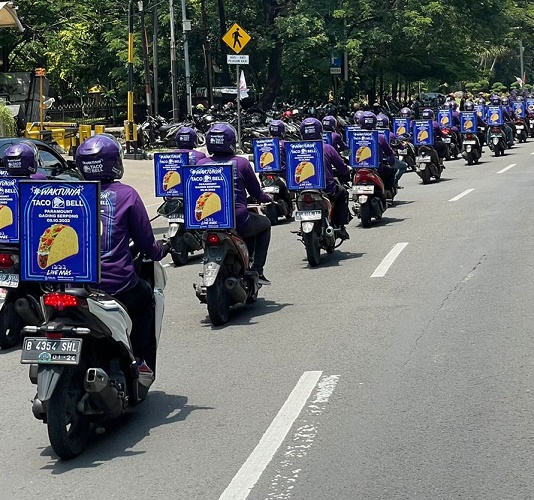 Armada Taco Bell Tandai Pembukaan Armada Taco Bell keliling Tangerang untuk menandai pembukaan gerai keenam di Paramount Serpong.