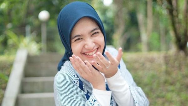 Artis cantik yang pernah diisukan dekat dengan-5 Artis cantik yang pernah diisukan dekat dengan Rizky Billar, Cut Syifa (Instagram)