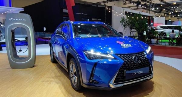 Lexus UX 300e