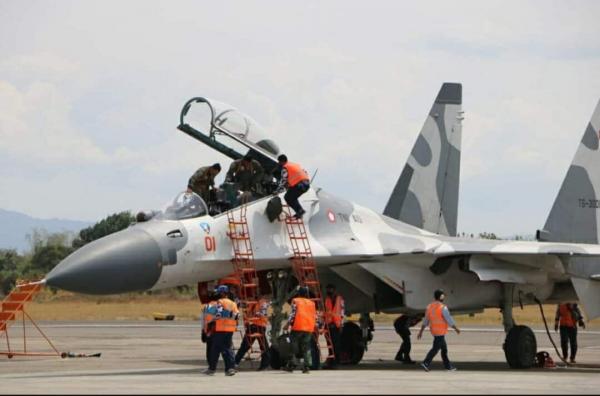 Sukhoi Su-30 dikembangkan oleh Sukhoi Rusia pada tahun 1996.  (Foto: TNI AU)