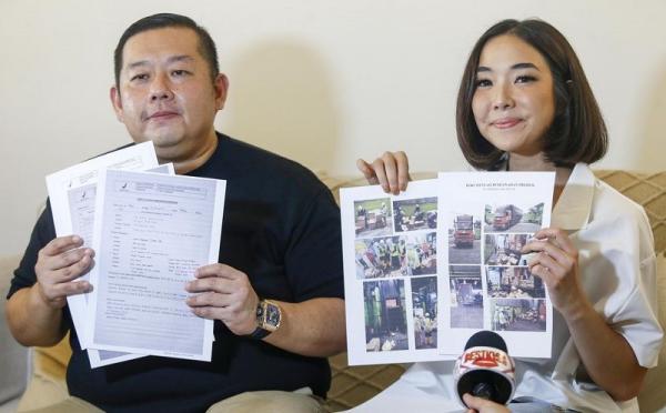 Madame Gie CEO dari PT Tjindatama Mulia, Teddy Tjhin (kiri), yang meproduksi kosmetik dan skincare Madame Gie bersama Gisella Anastasi.