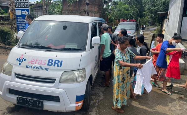 BRI berikan bantuan tanggap bencane Banjir. (Foto: dok BRI) BRI berikan bantuan tanggap bencane Banjir.