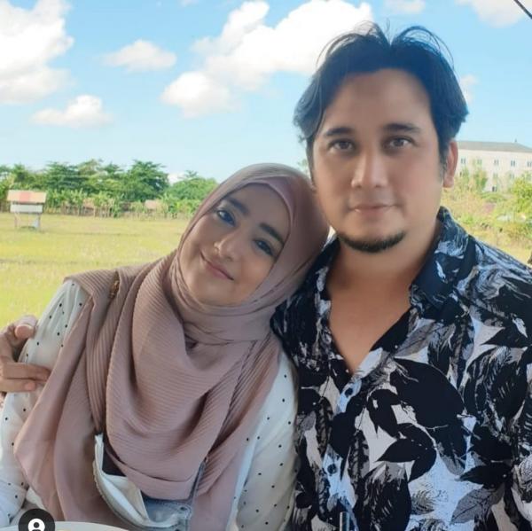 Cindy Fatikasari Tengku Firmansyah Pasangan idola era 1990-an Cindy Fatikasari dan Tengku Firmansyah. (Foto: Instagram)