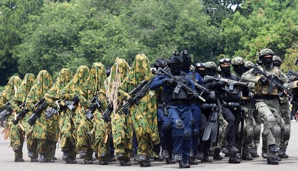 Hut Marinir 2 Korps Marinir Gelar Upacara Peringatan HUT ke-77