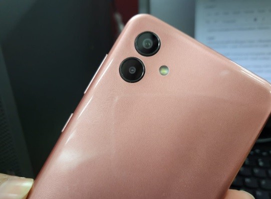 Review Galaxy A04 3
