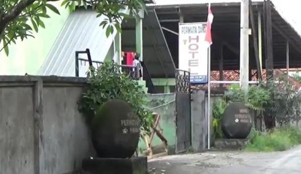 Hotel Permata Dana, tempat Bripda FNS ditemukan tewas. (Foto: iNews.id)