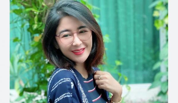 Uut Permatasari Uut Permatasari.