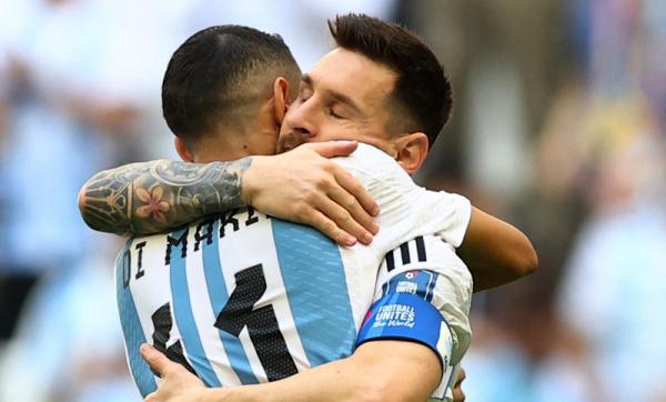 Lionel Messi Angel Di Maria Timnas Argentina memimpin 1-0 atas Arab Saudi pada babak pertama matchday 1 Grup C Piala Dunia 2022 di Lusail Stadium, Selasa (22/11/2022) sore WIB. (Foto: REUTERS/Hannah Mckay)