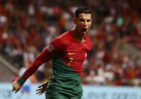 Cristiano Ronaldo Penyerang Timnas Portugal, Cristiano Ronaldo akan beraksi di Piala Dunia 2022. (Foto: REUTERS)