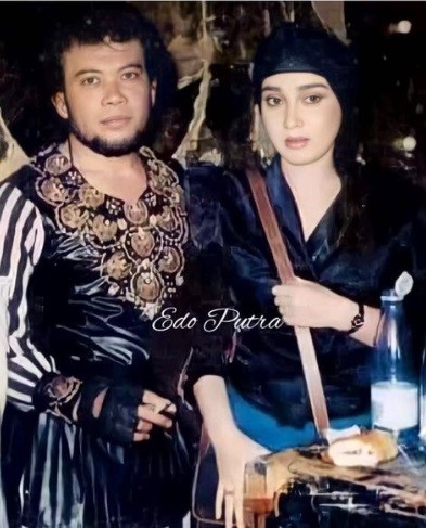 Ricca Rahim Artis Lawas Cantik Lawan Main Rhoma Irama