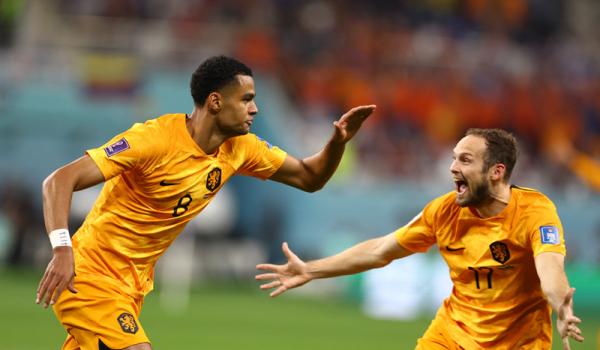 Timnas Belanda unggul 1-0 atas Ekuador pada babak pertama lanjutan fase Grup A Piala Dunia 2022 (Foto: REUTERS/Siphiwe Sibeko)