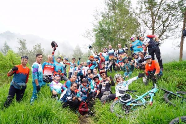 Anggota komunitas YTI menggelar gathering di kawasan Bukit Klangon. (Foto: istimewa)