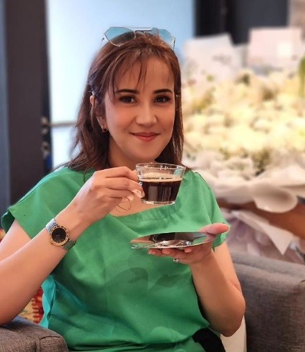 Artis Punya Gaya Hidup Aneh