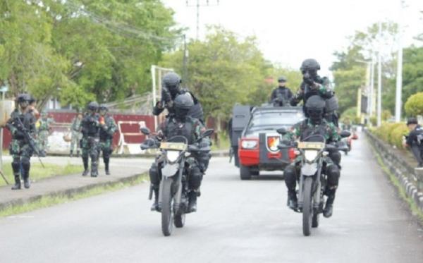 Batalyon Raider Khusus 644 Walet Sakti latihan tempur di Putussibau, Kapuas Hulu, Rabu (30/11/2022). (Foto: Ist)