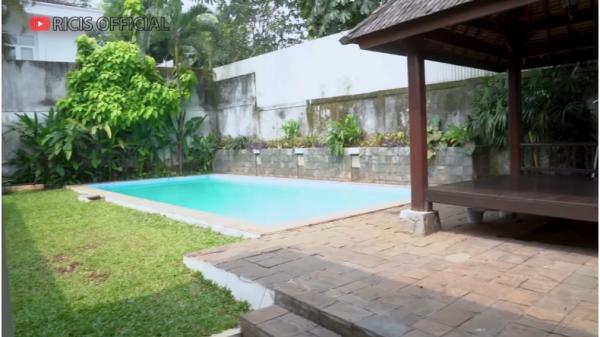 Halaman belakang rumah 2