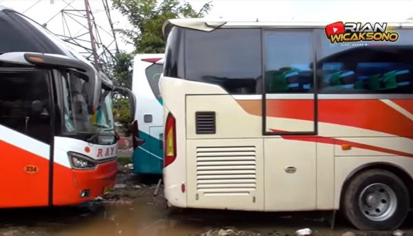 Terminal Bus 3 (Foto: Tangkapan layar YouTube Rian Wicaksono)
