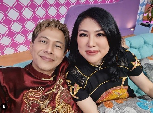 Delon Artis Cerai Langsung Nikah Lagi.