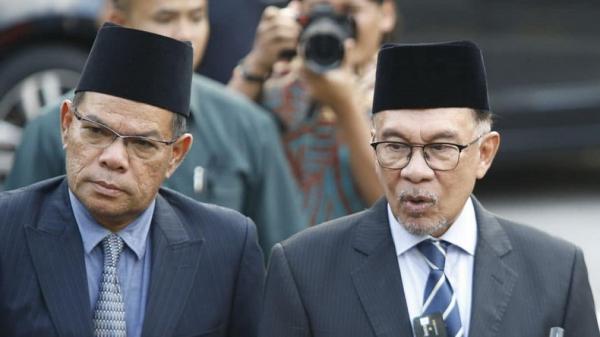 Saifuddin Nasution Ismail, orang Batak Mandailing yang menjadi Menteri Dalam Negeri di Kabinet Anwar Ibrahim. (Foto: Istimewa/Twitter Saifuddin Nasution)