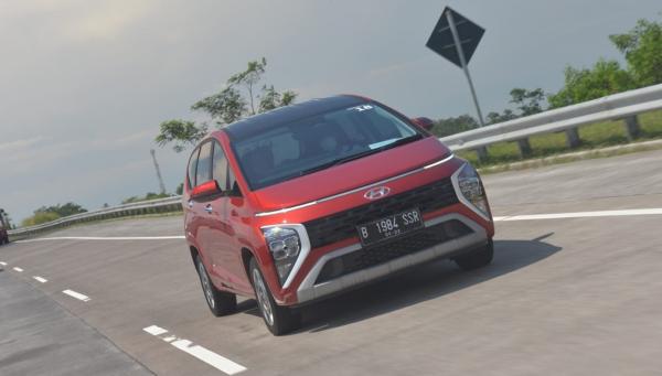 Hyundai Stargazer