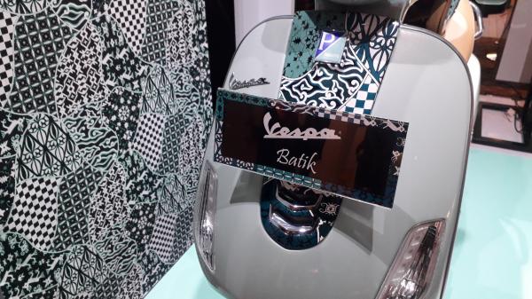 Vespa LX 125 Batik
