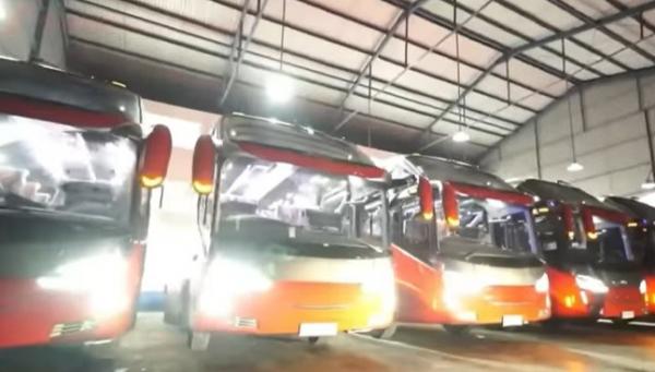 Bus Putera Mulya 2