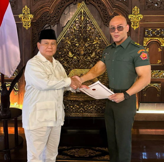 Screen Shot 2022 12 16 At 15 07 38 Deddy Corbuzier dan Menteri Pertahanan Prabowo Subianto. (foto: Instagram)