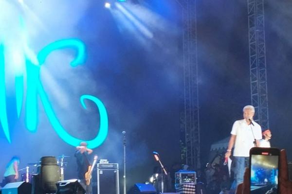 Ganjar Dan Slank