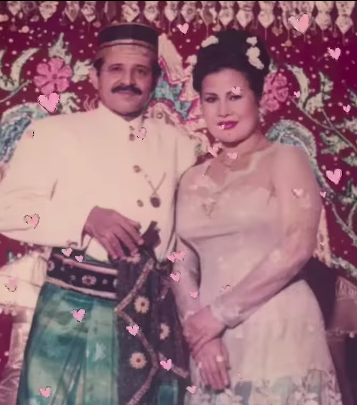 Artis Cantik Nikah Usia 14 Tahun. 