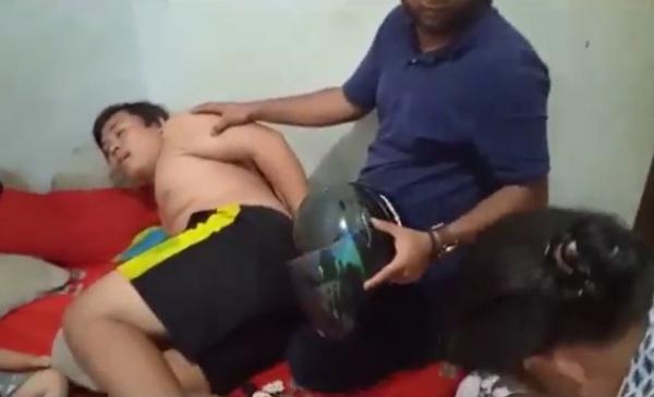 Penangkapan kakak-adik pelaku curanmor di Pangkalpinang. (foto: haryanto)