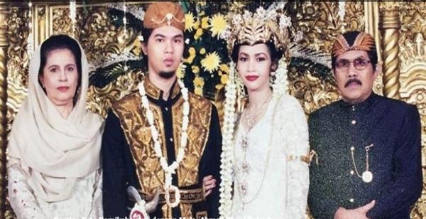 Ahmad Dhani Maia Artis Cerai di Usia 13 Tahun. (foto: istimewa)