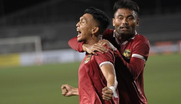 Ant Timnas Vs Filipina 3 Thailand hajar Kamboja 3-1 pada matchday terakhir Grup A Piala AFF 2022 di Thammasat Stadium, Senin (2/1/2023) malam WIB. (Foto: The Thao 247)