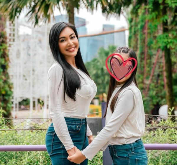 IMG 20230108 201727 Artis single parent berjuang biayai pengobatan anak sendiri. (Foto: Instagram)
