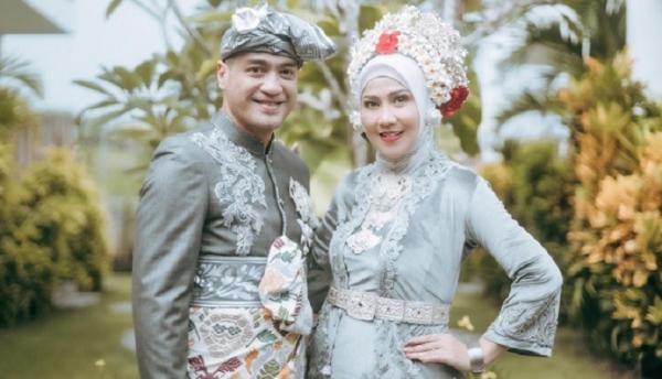 Potret Pernikahan Venna Melinda Ferry Irawan