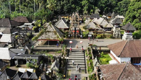 Desa Penglipuran Bali Tata ruang di Desa Penglipuran menggunakan konsep Tri Mandala. (Foto: Wonderful Indonesia)