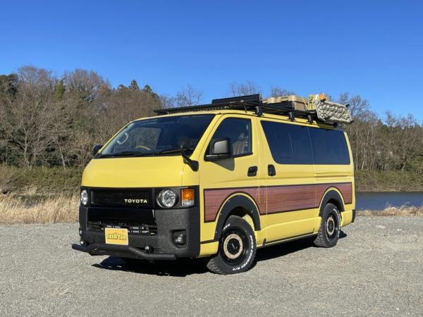 Modifikasi Toyota HiAce 5