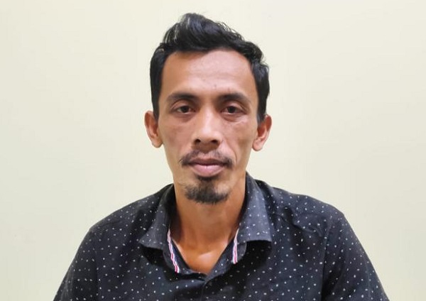 Dede Solehudin Pelaku Serial Killer di Bekasi Dede Solehudin Pelaku Serial Killer di Bekasi