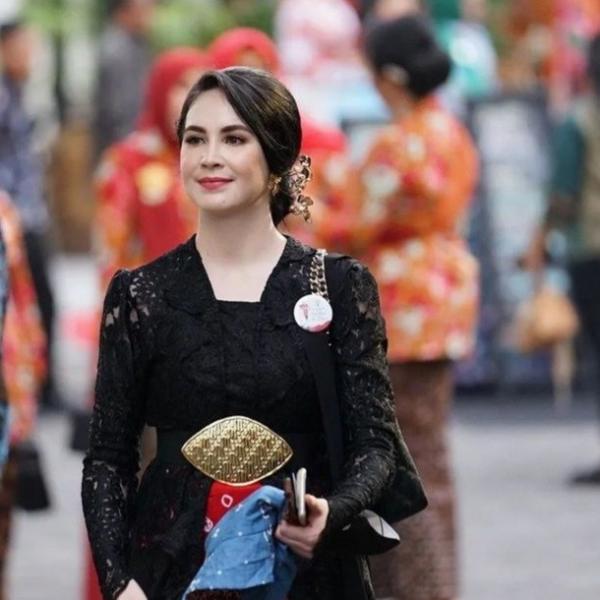 Screenshot 20230124 100240 Instagram Artis Lawas Keturunan Belanda. (Foto: instagram)