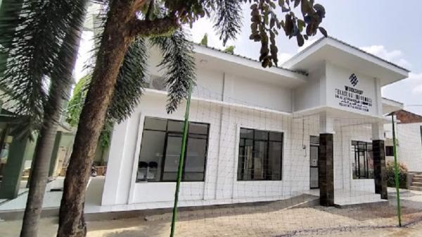 PONPES AL AMANAR DEPOK Laboratorium IT Ponpes Al Amanar Depok. (FOTO: ISTIMEWA)