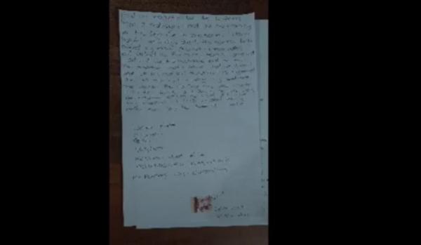 Surat Materai Surat permintaan maaf Brian Hunt. (Foto: Indira Arri)