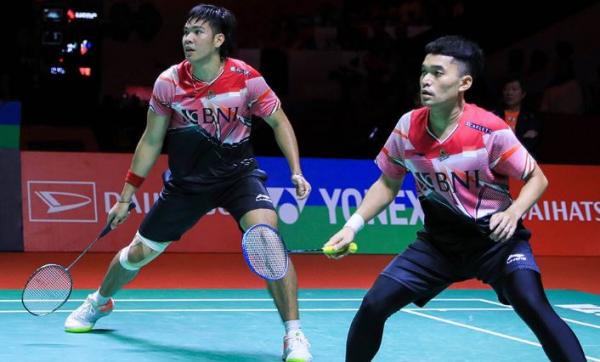 Pebulu tangkis ganda putra Indonesia, Daniel Marthin/Leo Rolly Carnando mencicipi gelar Super 500 kedua usai menjuarai Indonesia Masters 2023. (Foto: Instagram/@badminton.ina)