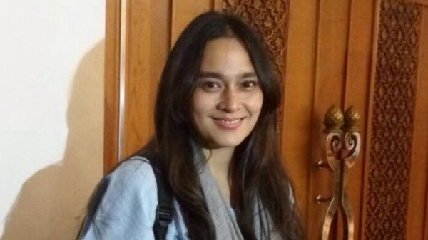 Ine Febriyanti jadi sutradara Ine Febriyanti jadi sutradara (Foto: Okezone.com)