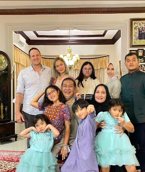 Screen Shot 2023 02 03 At 15 16 10 Artis lawas punya anak sama-sama jadi seleb. (Foto: Instagram)