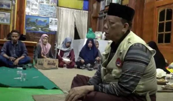 Nia Marlinda Tahlilan2 Aya Nia Marlinda, Muhammad Sukarmin. (Foto: WIra Dana)