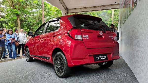 Daihatsu Ayla 2
